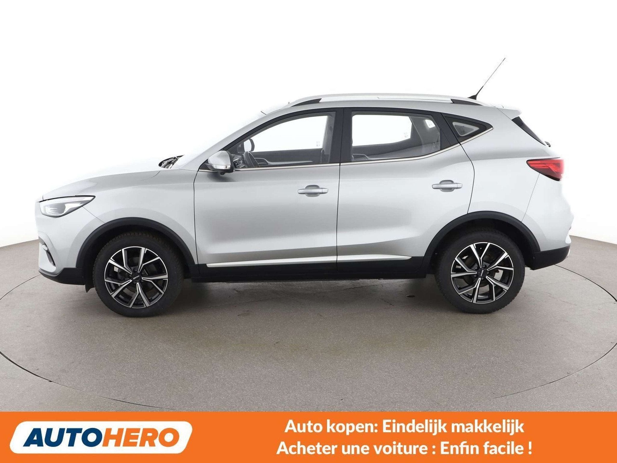 MG ZS 1.0 T-GDI Luxury (année de construction 2022), Cuir, Argent ou Gris, Achat, https://public.car-pass.be/vhr/b4fe3f89-1a16-4731-af18-783f38c24438