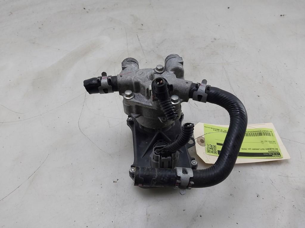 OLIEPOMP Mitsubishi Outlander (GF / GG) (|9430A064|), Dhr. J. Ham, Gebruikt, Administratie@autoham.nl, Mitsubishi