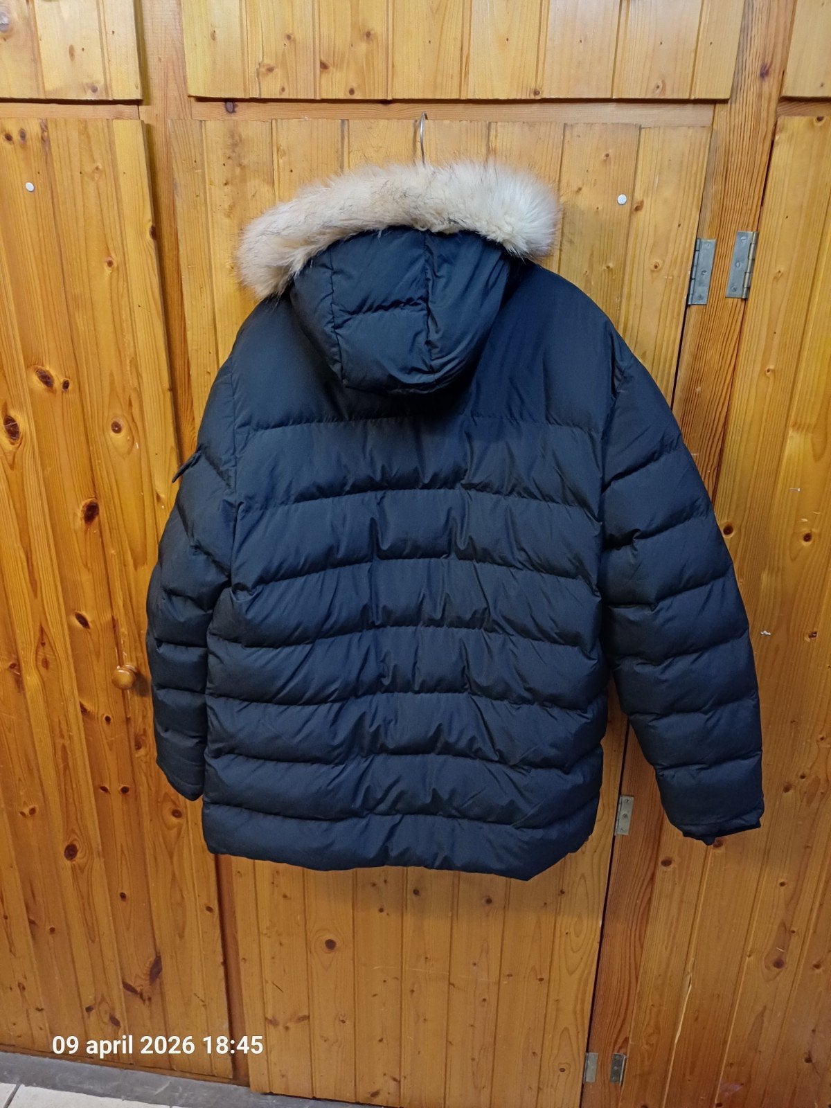 winterjas, Ophalen, Zwart
