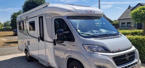 LMC Grey Selection 150. Bj 2020. 140pk. 46000km, Particulier, 6 tot 7 meter, Half-integraal, Cassettetoilet