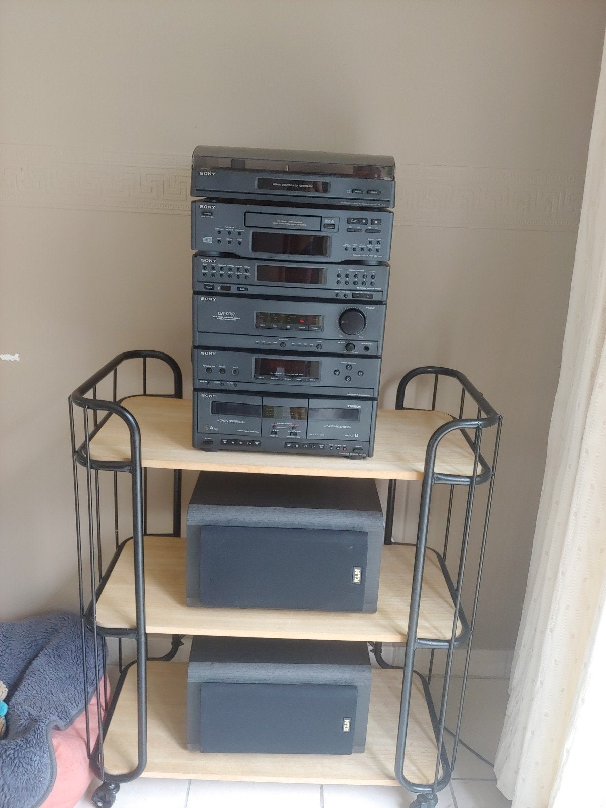 Sony stereo toren met lp + cd + tuner + cassettespeler, Ophalen, Speakers, Sony