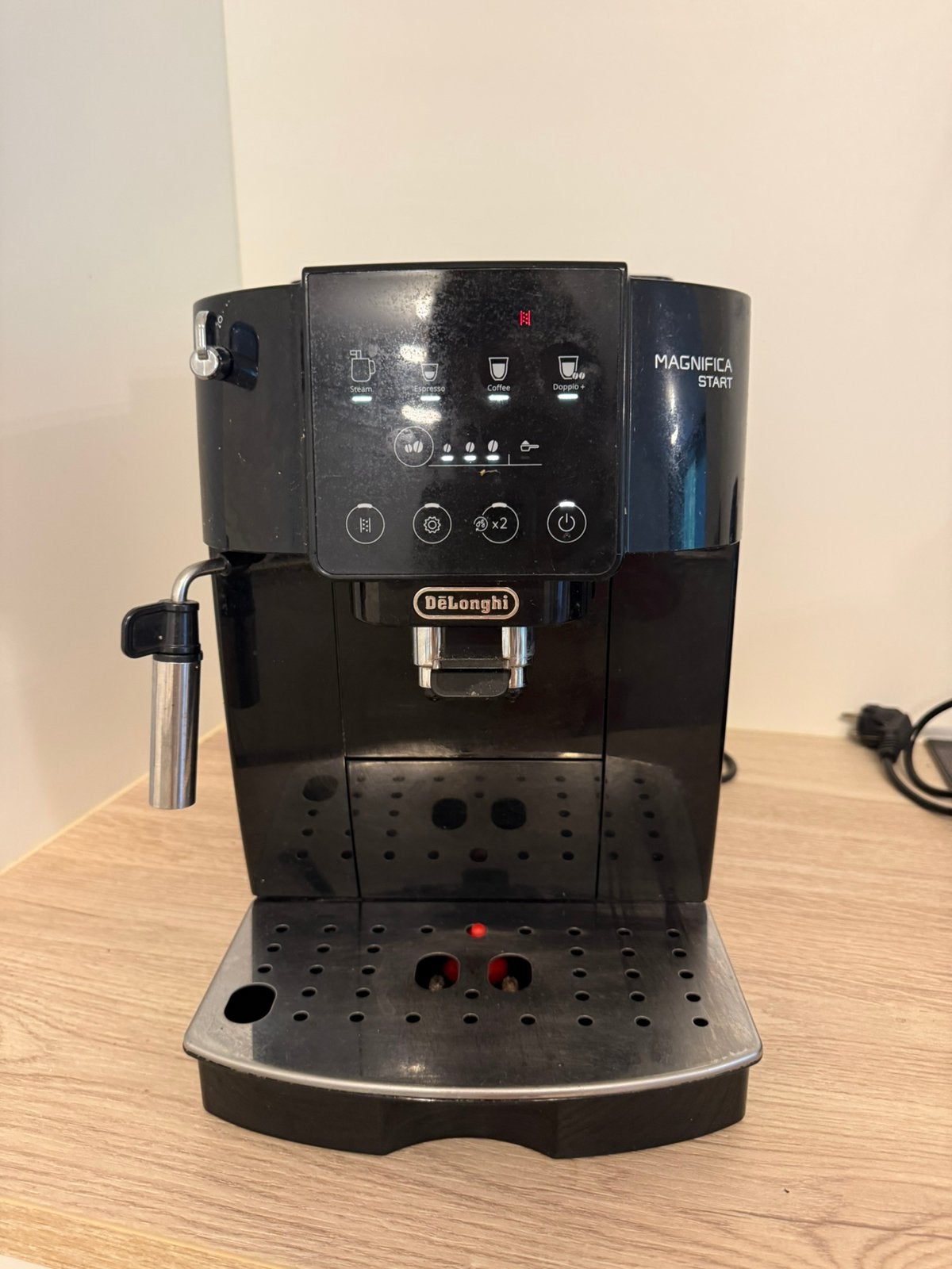 Koffiemachine Delonghi, Elektronische apparatuur, Koffiezetapparaten, Ophalen, Gebruikt, Koffiemachine