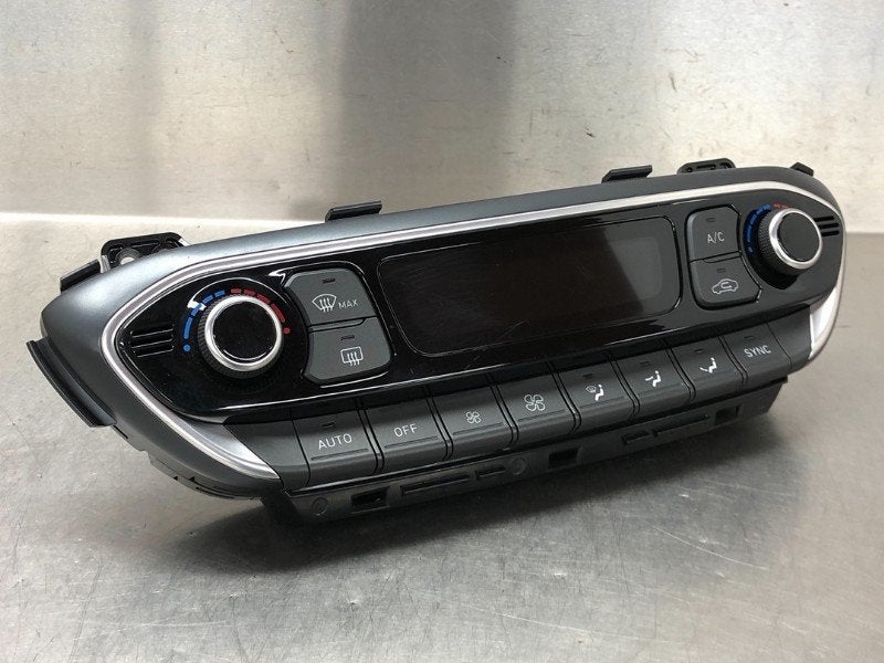 PANNEAU DE COMMANDE CHAUFFAGE CLIMATISATION (|97250GXXXX|), Utilisé, Hyundai