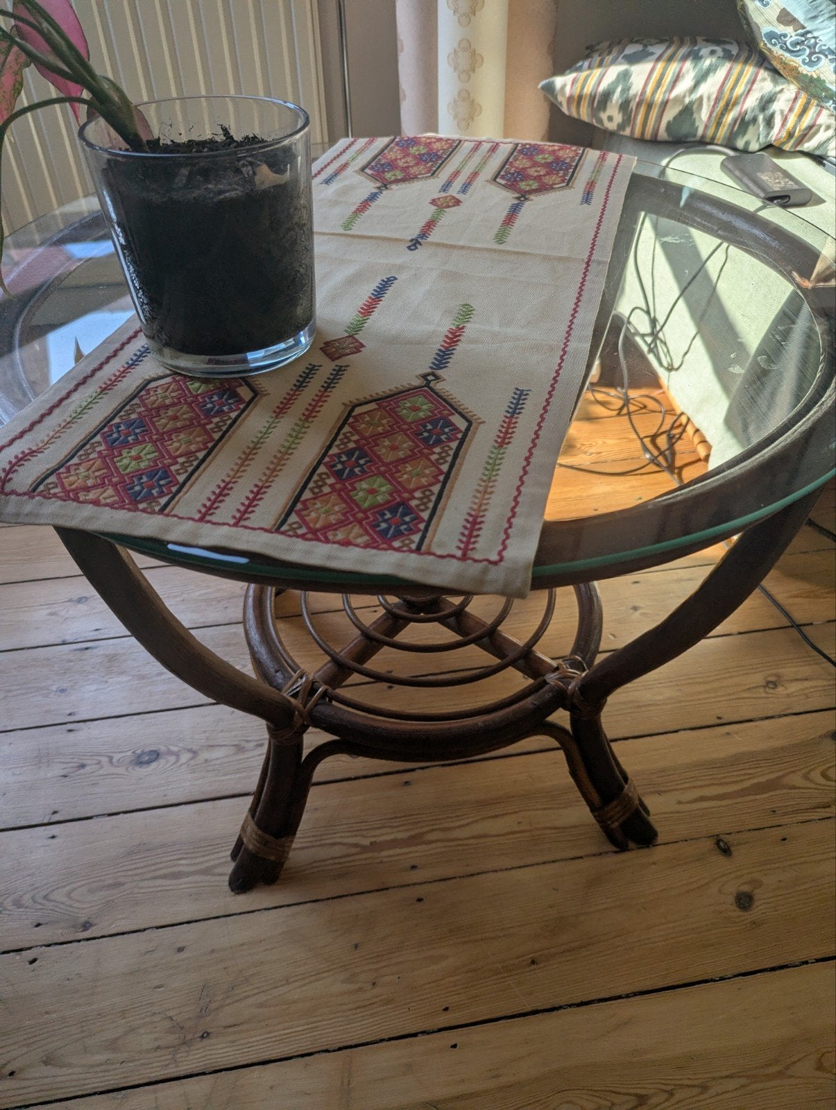 Table rotin