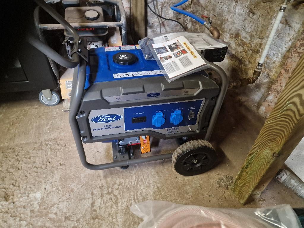 Ford generator fg5050., Bricolage & Construction, Enlèvement, Neuf, Moteur à essence, 1800 tpm ou plus
