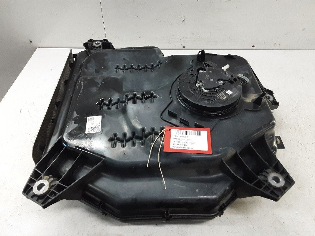RESERVOIR ADBLUE Ford USA Ranger Extended Cab, Super Cab, Mevr. I. Hauben, Pièces américaines, Utilisé, Rue de l'Espoir 34 34
4030  GRIVEGNÉE, BE