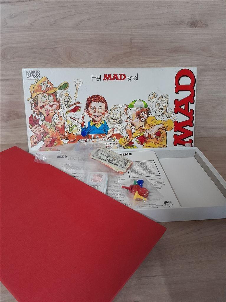 Het mad Spel - parker - s5063, Hobby en Vrije tijd, Gezelschapsspellen | Bordspellen, Verzenden, Zo goed als nieuw