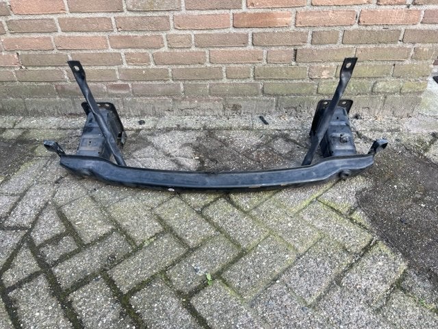 RENFORT PARE CHOC AVANT (TRAVERSE) BMW X6 (E71 / E72), Autos : Pièces & Accessoires, Utilisé, BMW, Petuelring 130
80809  München, DE