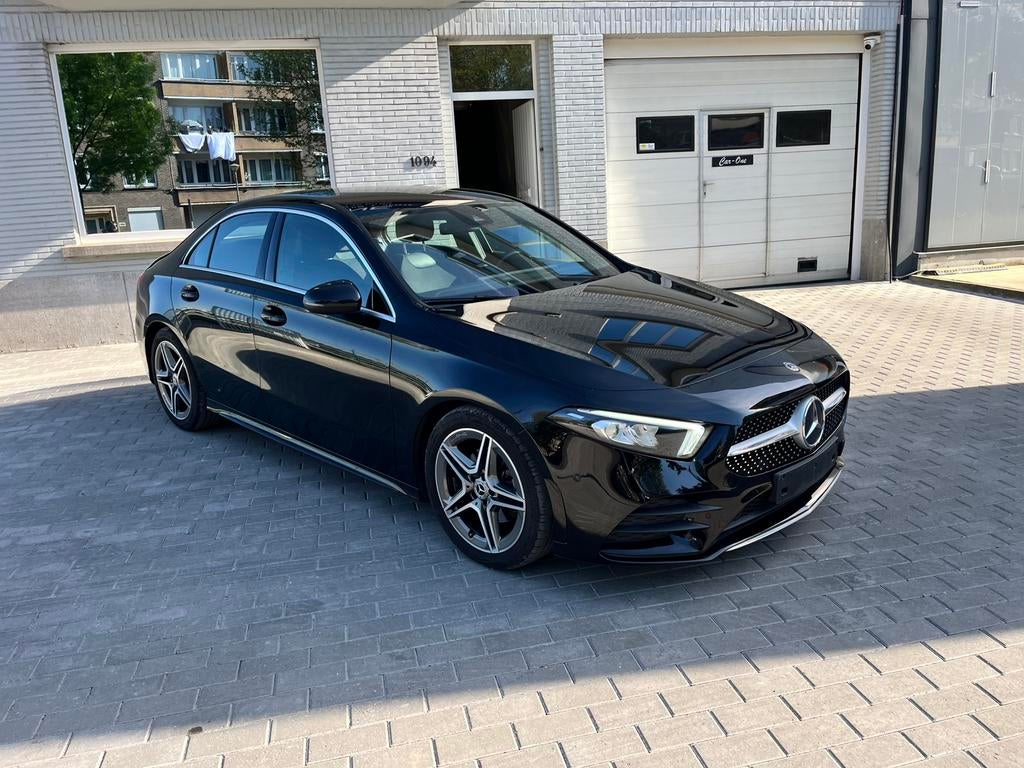 MERCEDES A 200 AMG AUTOMATIC, Auto's, Mercedes-Benz, Automaat, 4 deurs, 4 cilinders, Alcantara