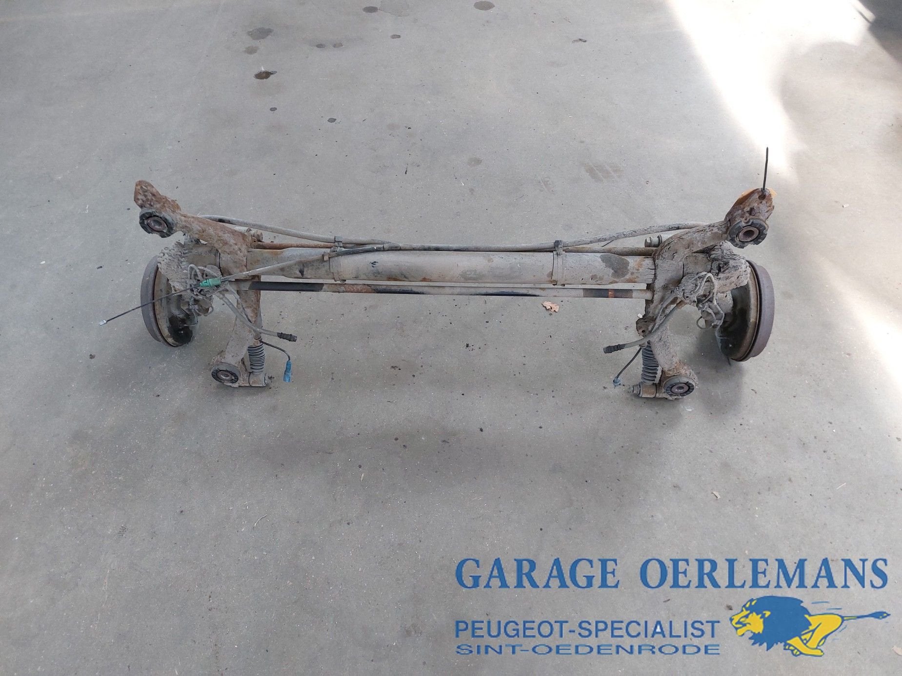 achteras peugeot 206+, grote trommel en abs, Gebruikt, -, -, ARN erkend