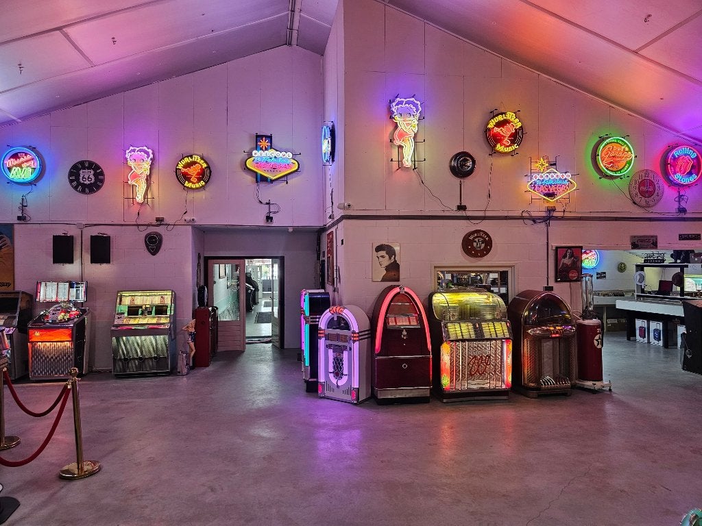 jukebox 3 jaar garantie, Verzamelen, Ophalen, Zo goed als nieuw, 1950 tot 1960, Wurlitzer
