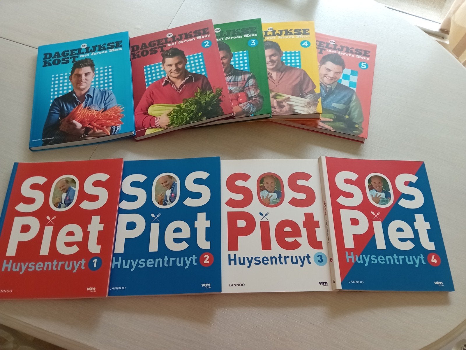 9 stuks kookboeken, Ophalen, Nieuw