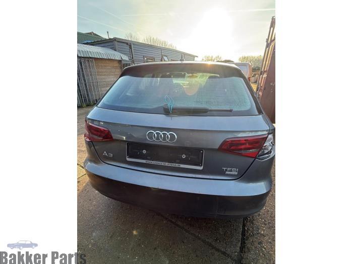 Pare-chocs arrière d'un Audi A3 (LX7R), -, 3 mois de garantie, Audi, Utilisé
