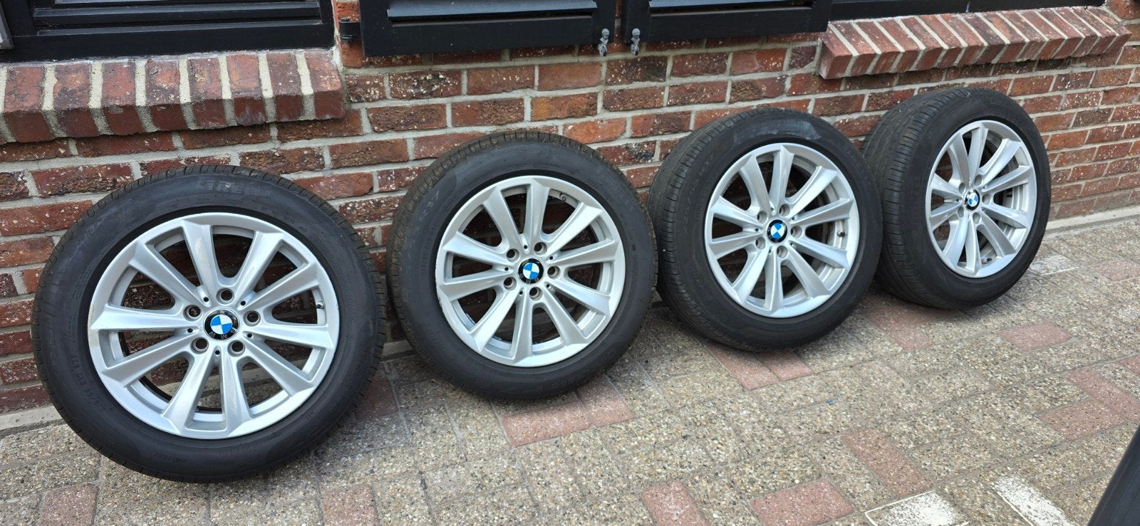 Originele Banden + velgen BMW F10/F11/F12/F13, Autos : Pièces & Accessoires, Pneus & Jantes, Neuf, Véhicule de tourisme, Enlèvement