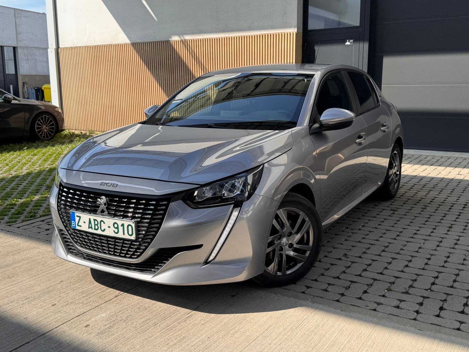 Peugeot 208 Automaat, Auto's, Automaat, Dealer onderhouden, Euro 6, Bedrijf