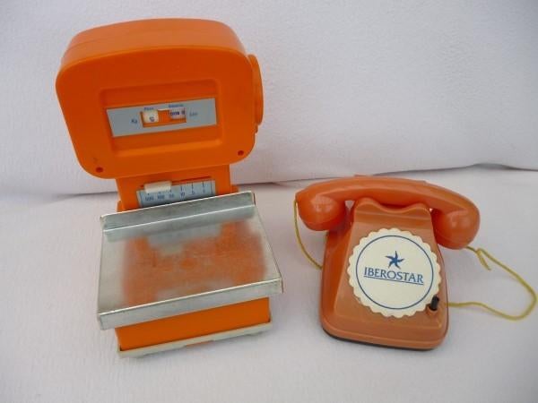 Weegschaal+telefoon, Kinderen en Baby's, Ophalen, Gebruikt, Kunststof, Speelkeuken-accessoire