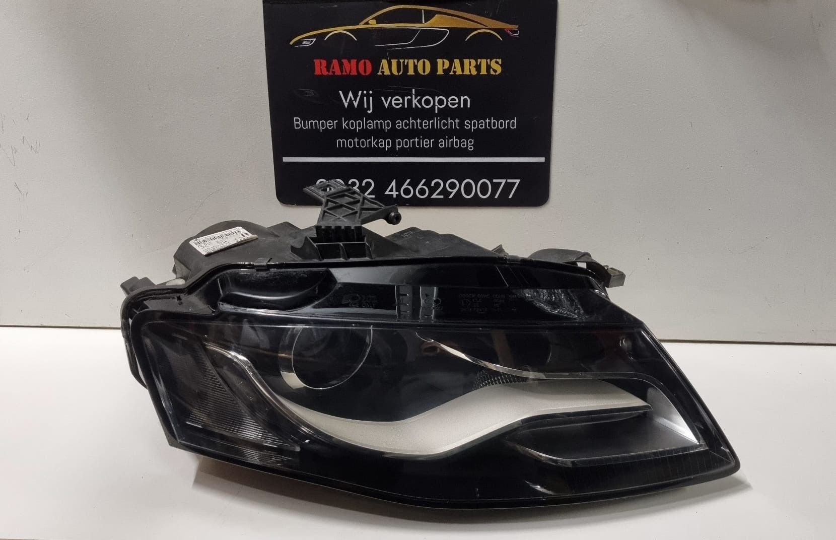 AUDI A4 B8 XENON LEDKOPLAMP RECHTS 8K0941004P COMPLEET