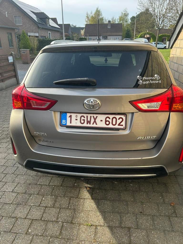 Degelijke toyota Auris TS, Auto's, Toyota, Particulier, Auris, Achteruitrijcamera, Airconditioning, Automatische klimaatregeling
