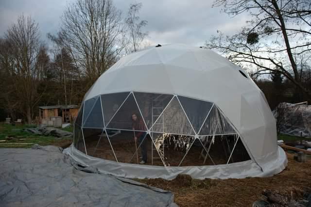 Geodesic dome f50, Caravans en Kamperen, Tenten, Verzenden, Zo goed als nieuw, Tot en met 5
