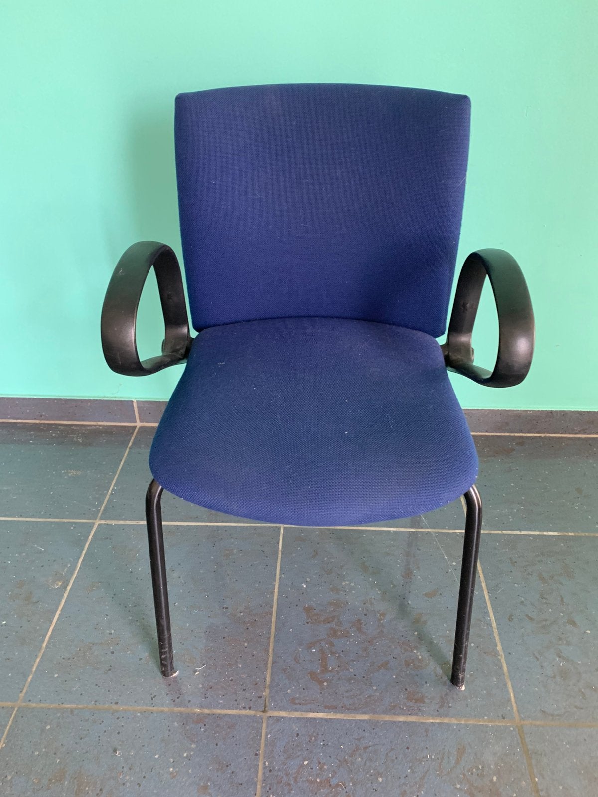 4 stoffen stoelen met leuning, Huis en Inrichting, Stoelen, Ophalen, Blauw, Zo goed als nieuw, Vier