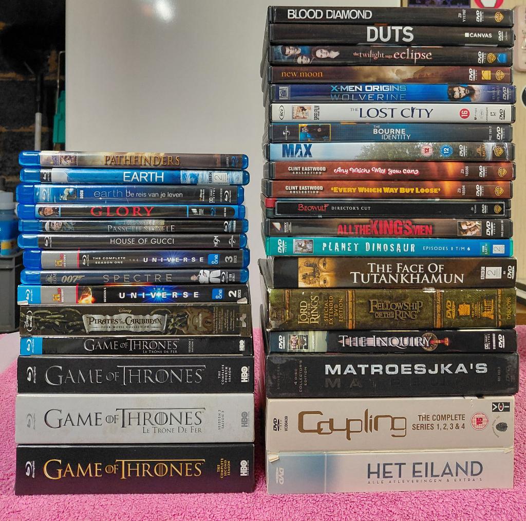 Ensemble de 14 rayons bleus et 19 DVD, Tous les âges, Enlèvement, Utilisé, Action et Aventure