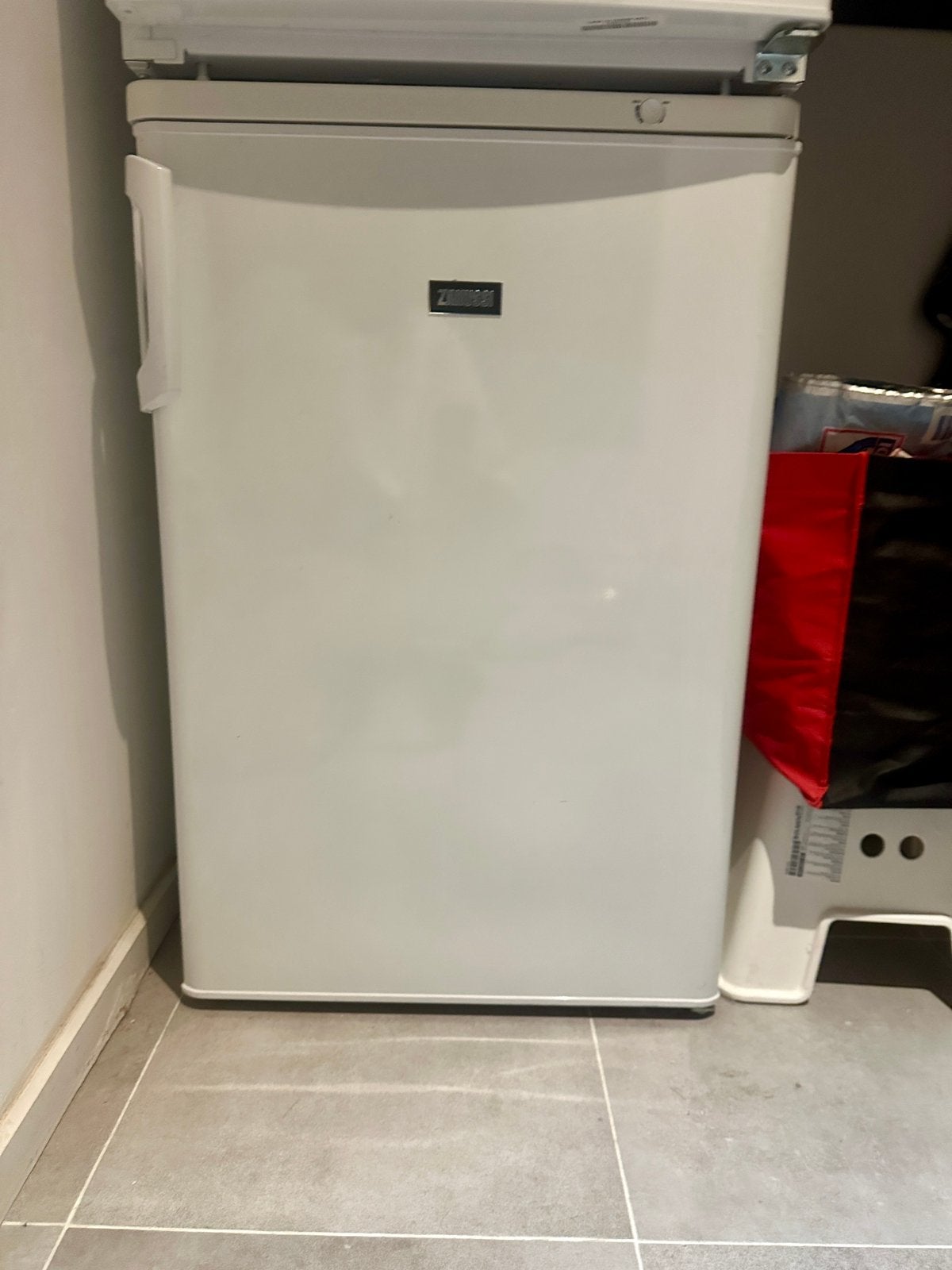 Zanussi tafelmodel diepvries, Ophalen, Gebruikt, Vrijstaand