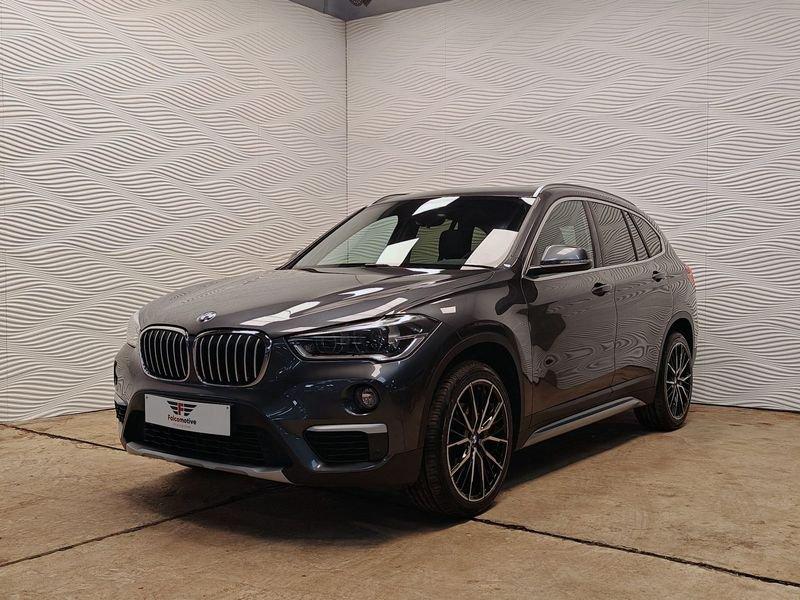 BMW X1 sDrive18i*AUT*X-LINE*HUD*CAMERA*, Gebruikt, 4 cilinders, Leder, Bedrijf