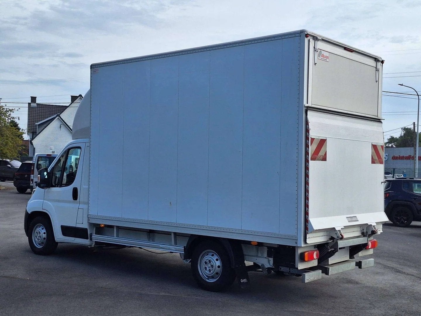 Peugeot Boxer 2.0HDI 163pk Laadklep meubelbak Hayon 19000km!, Auto's, Stof, Euro 6, 4 cilinders, Wit