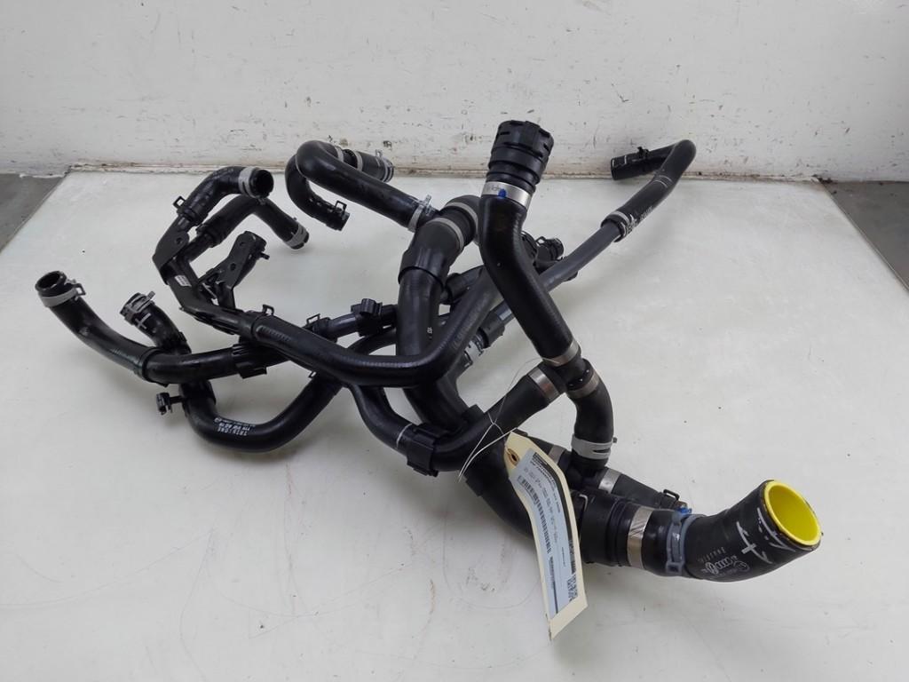 DURITE RADIATEUR Volkswagen Transporter T6 (01-2015/08-2024), Utilisé, Volkswagen