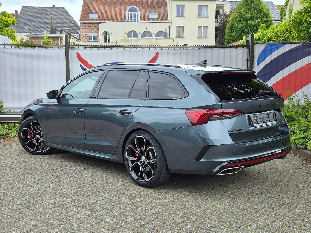 Skoda Octavia RS | Camera | Virtual Cockp | Matrix LED / ACC, Auto's, Skoda, Automaat, 158 g/km, 4 cilinders, 1984 cc