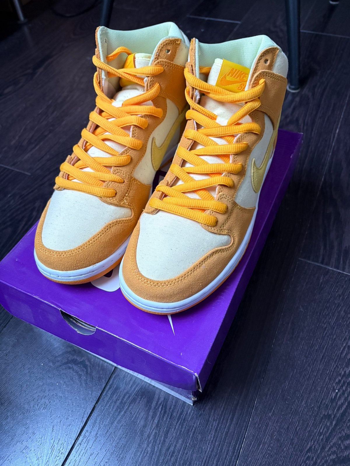 Nike sb dunk high university gold, Enlèvement ou Envoi, Comme neuf