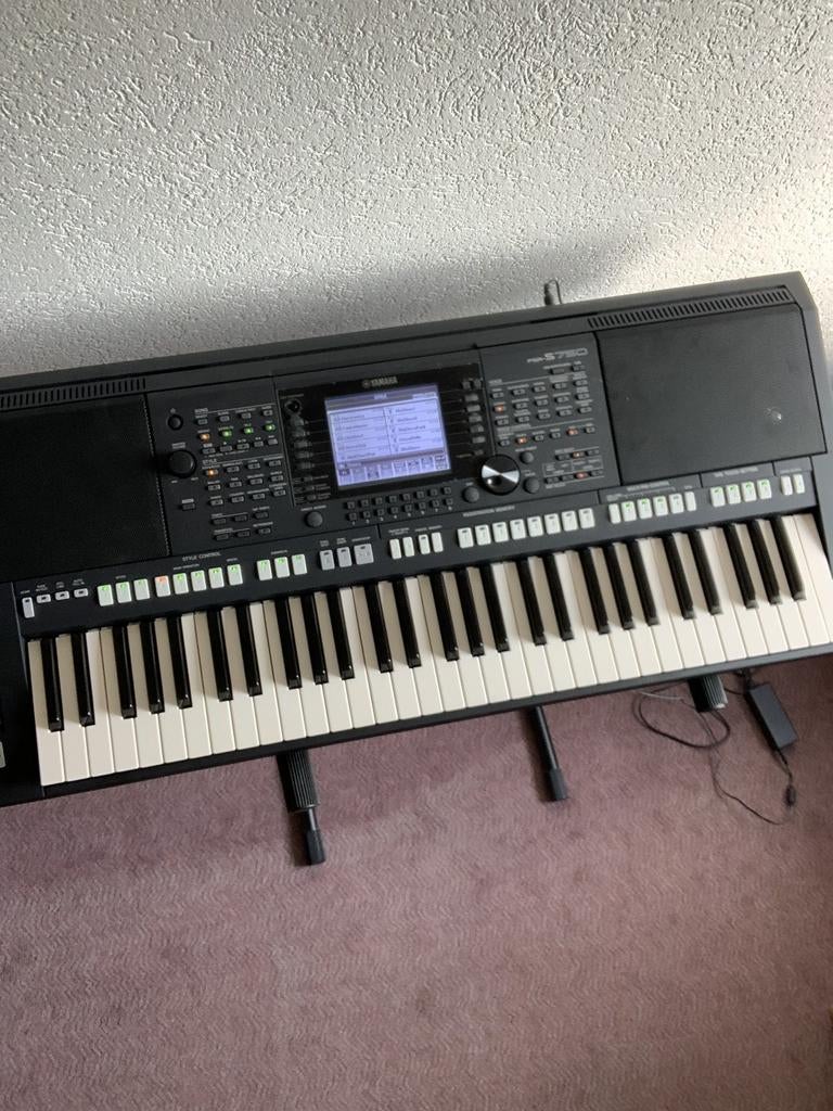 Yamaha Psr S750, Muziek en Instrumenten, Keyboards, Ophalen of Verzenden, Yamaha