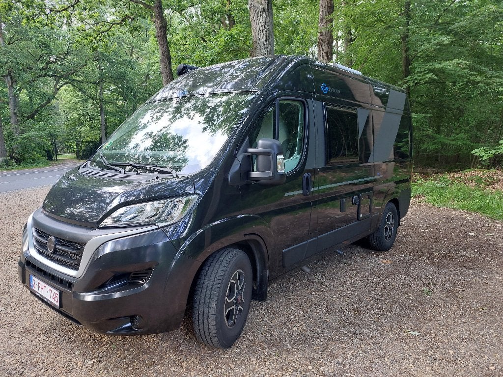 buscamper Sun Living V 55 SP, Caravans en Kamperen, Mobilhomes, Automaat, Fiat, Tot en met 2, Diesel