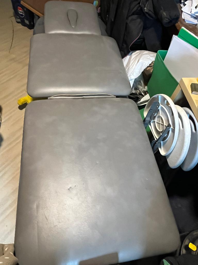 Table de massage, Enlèvement, Comme neuf, Table de massage