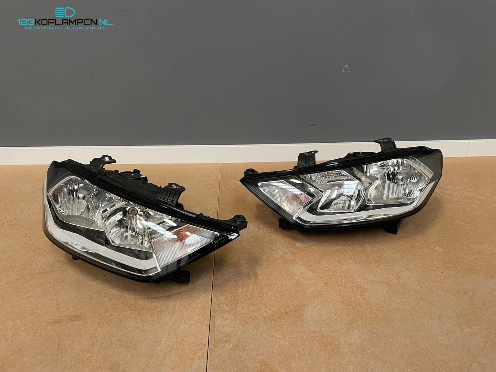 Audi A1 82A H7 koplamp koplampen links rechts, -, -, Audi, Enlèvement
