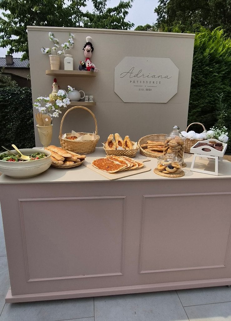Feestbar/buffet meubel met backdrop event / feest decoratie, Hobby en Vrije tijd, Feestartikelen, Ophalen, Nieuw, Versiering