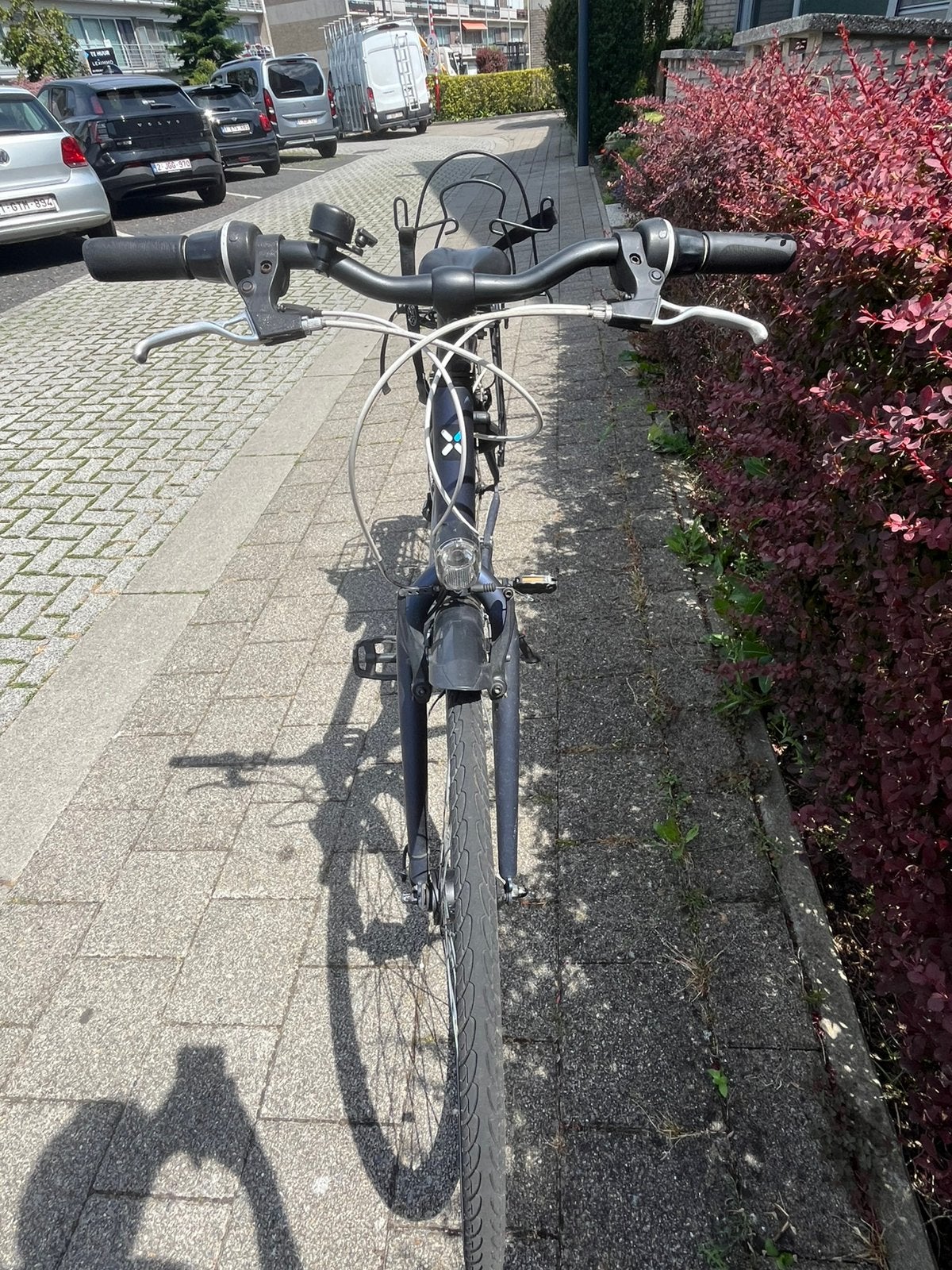 Vélo de ville B'TWIN 28 » - Bon état - 85€, Enlèvement, Comme neuf, Vitesses