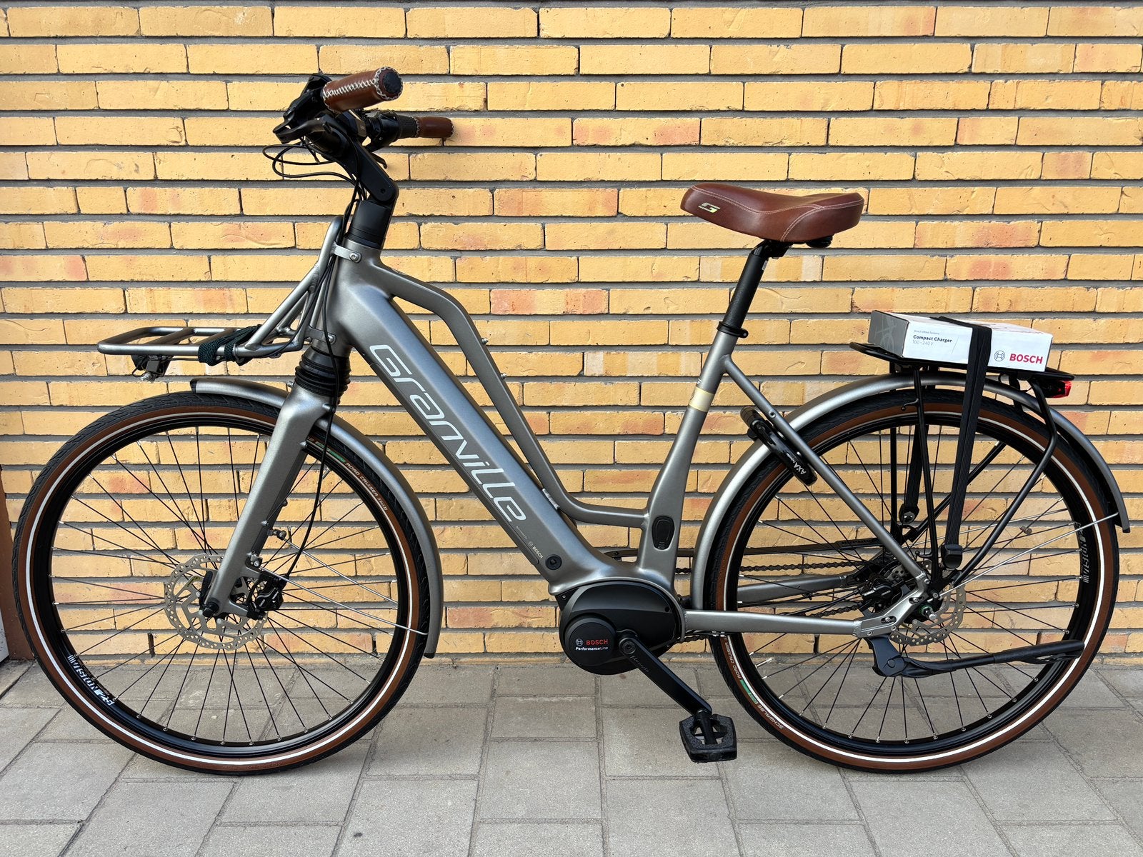 Granville bosch-motor als nieuw met maar 1007km op de teller, Vélos & Vélomoteurs, Enlèvement ou Envoi, Comme neuf