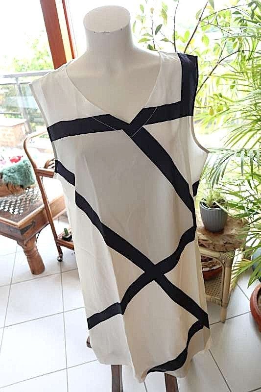 bijzonder stijlvolle top jurk, Kleding | Dames, Vintage Dressing, Wit, Maat 46/48 (XL) of groter, Ophalen of Verzenden