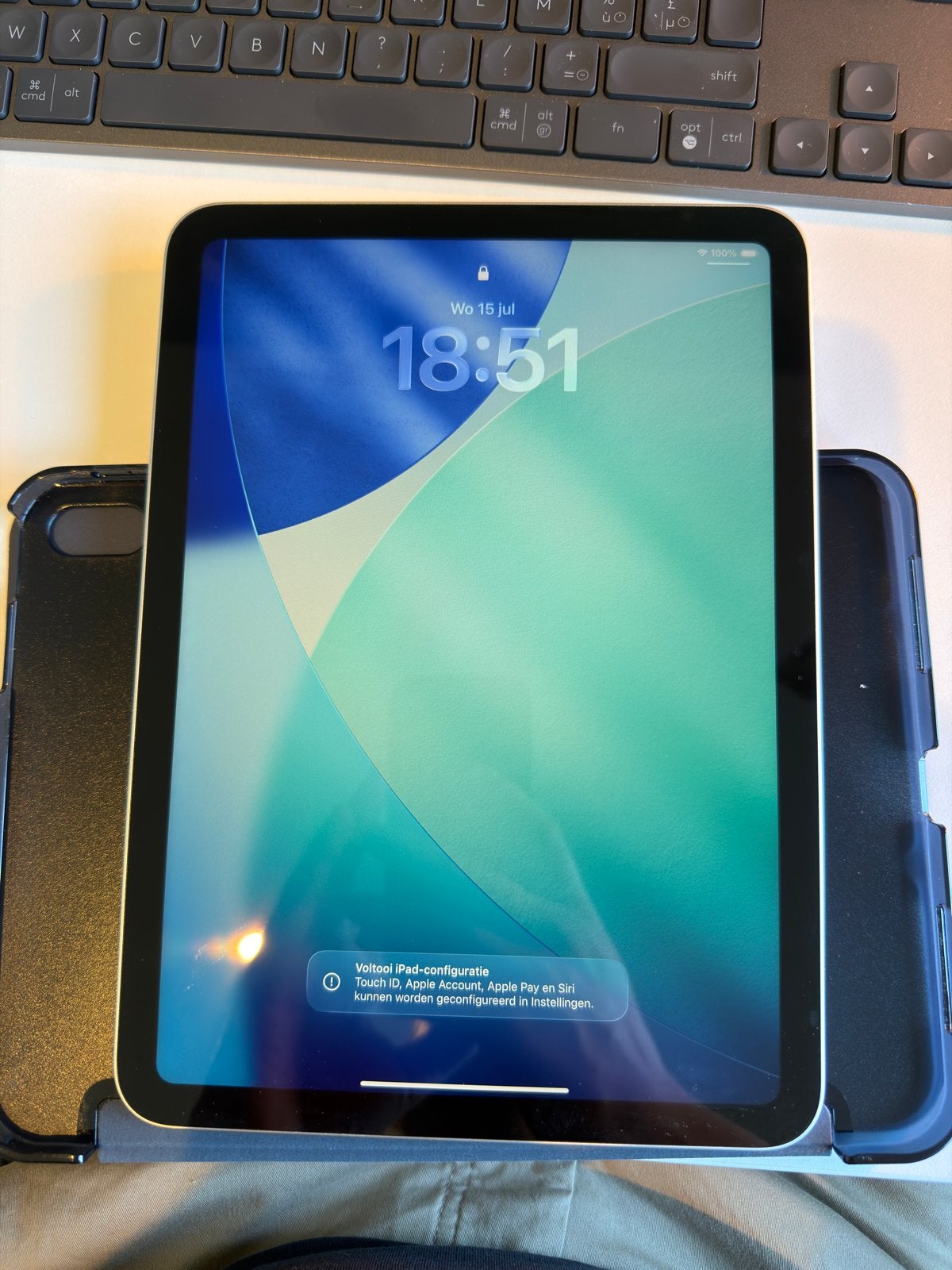 Apple iPad 2025 11inch 128GB Wifi Zilver, Computers en Software, Apple iPads, Ophalen of Verzenden, Zo goed als nieuw, Zilver