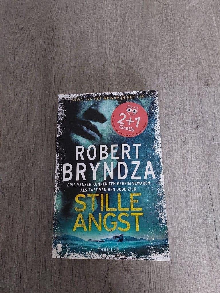 Stille Angst- Robert Bryndza, Boeken, Ophalen, België, Robert Bryndza, Zo goed als nieuw
