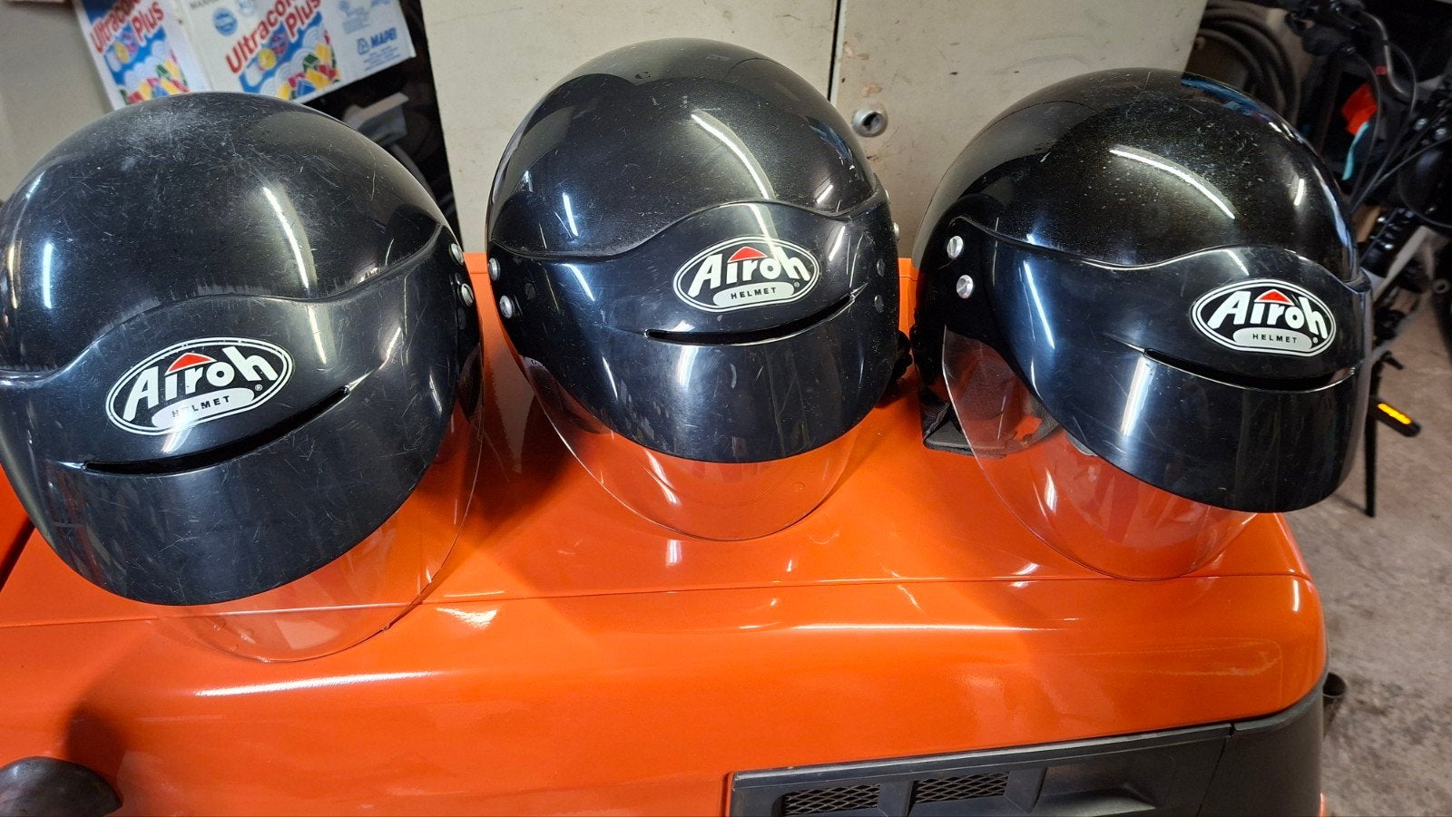 collectie motorhelmen 6 stuks  zie fotos, Ophalen, Small
