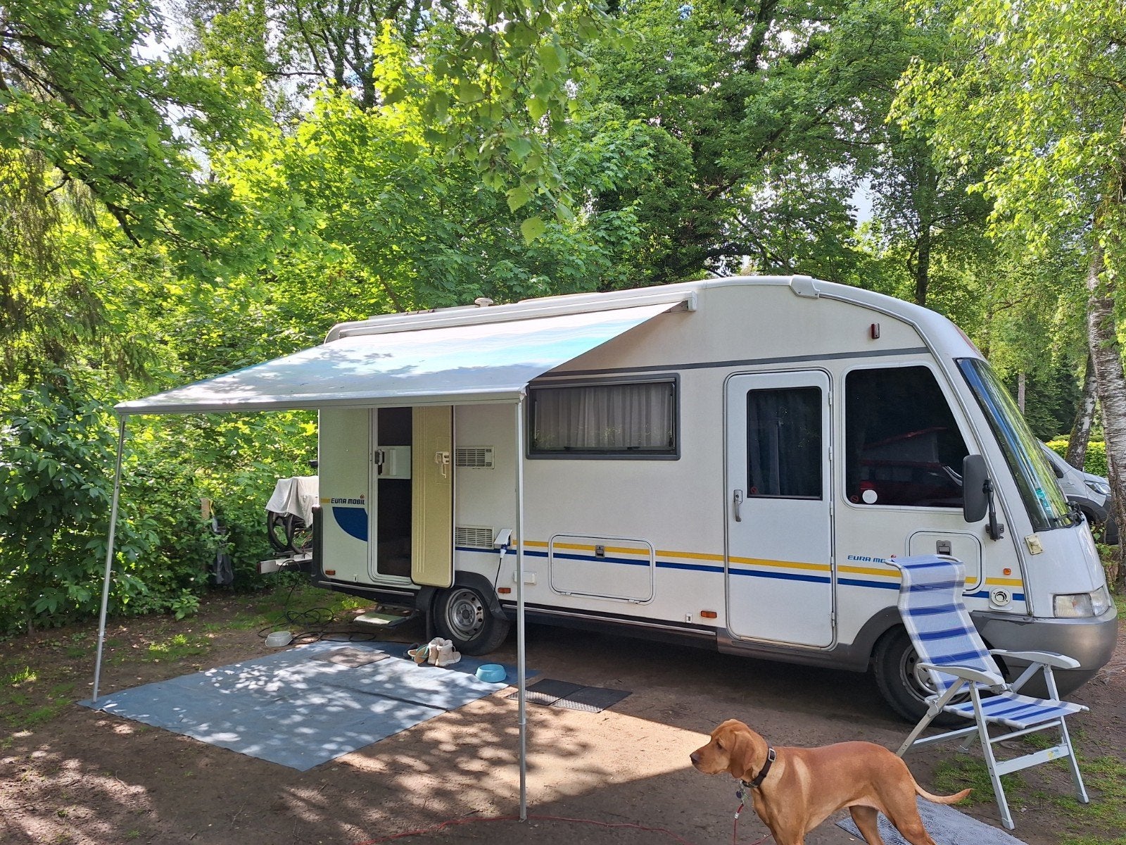Eura mobil 635 LS, Particulier, Auvent, Eura Mobil, Réfrigérateur