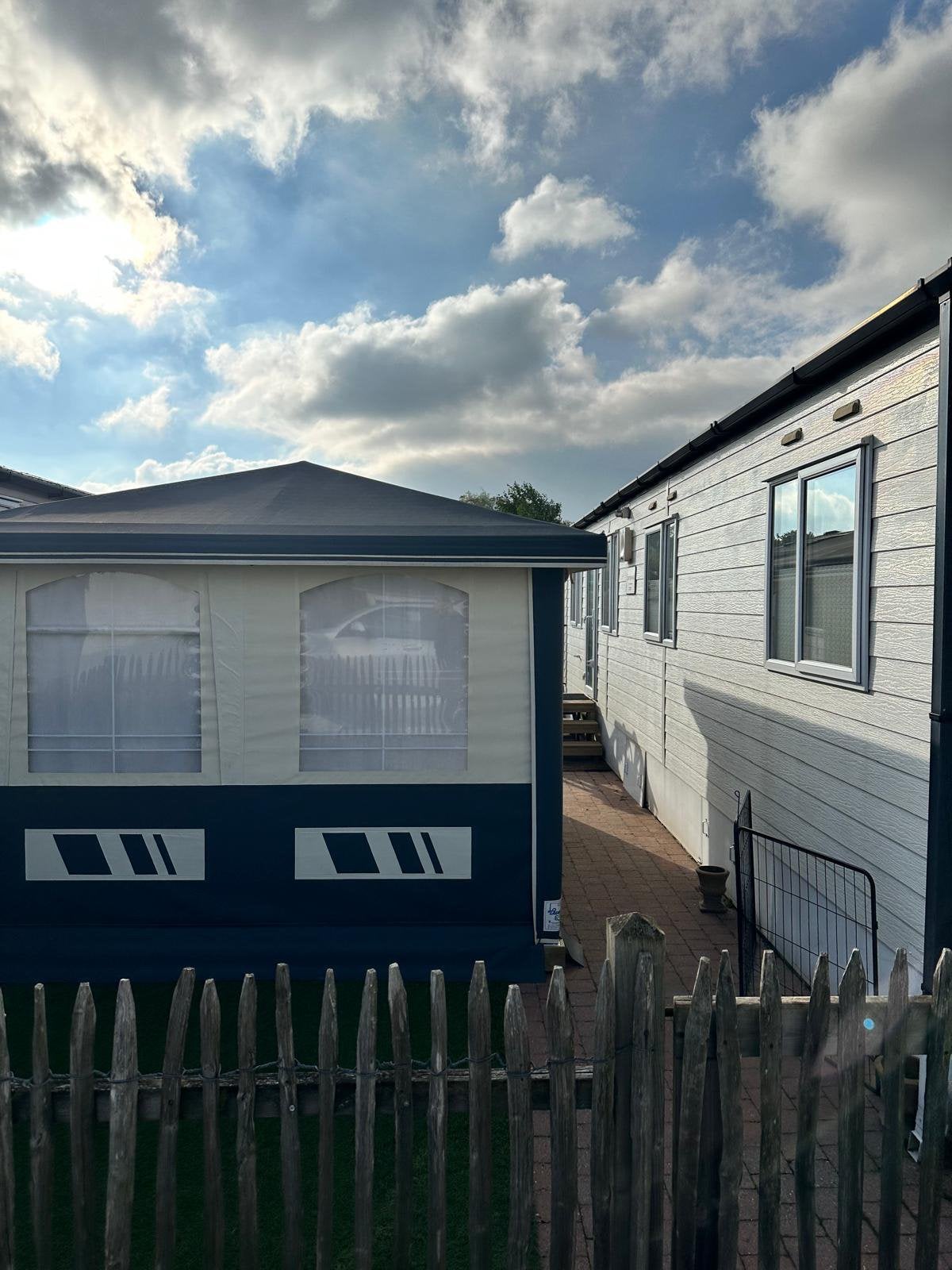 mobile-home- Caravane residentielle au Zeeberm, Caravanes & Camping, Jusqu'à 6