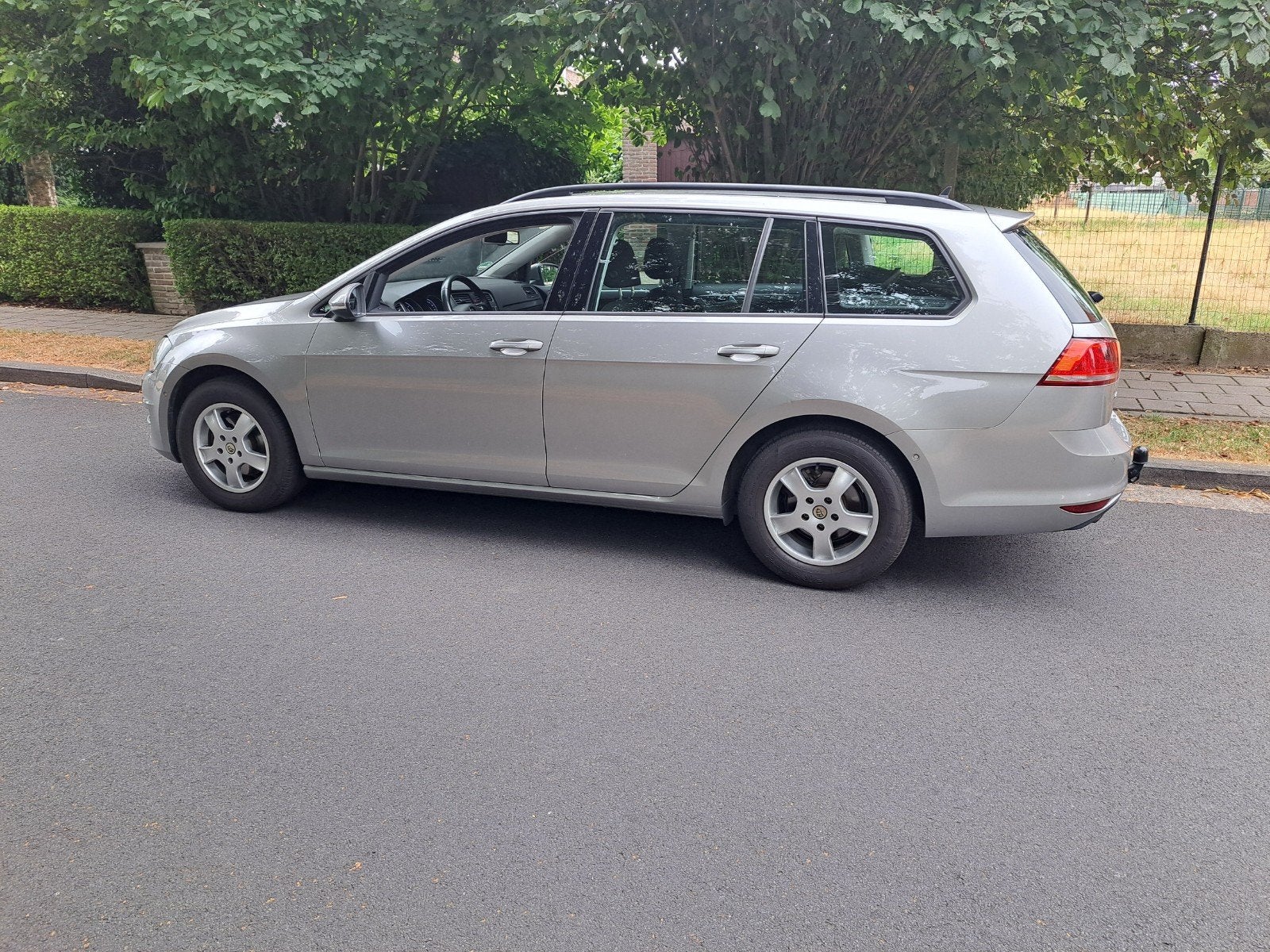 Volkswagen Golf 7 Break 1.6 TDI. Van 2016. Euro 6B., Auto's, Volkswagen, Voorwielaandrijving, Dealer onderhouden, Stof, 4 cilinders