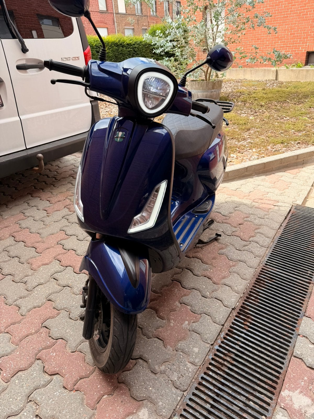 Electrische scooter gts e-bravo, Enlèvement, Comme neuf