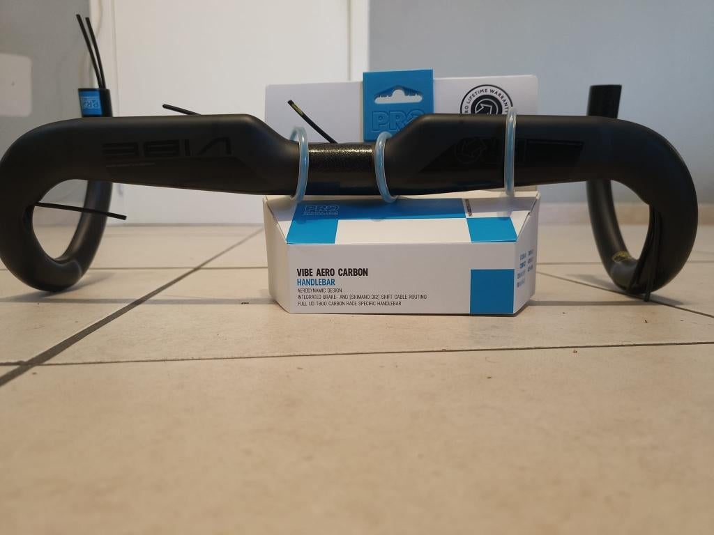 Vibe Aero Carbon Handlebar (Shimano), Enlèvement ou Envoi, Neuf, Autres types
