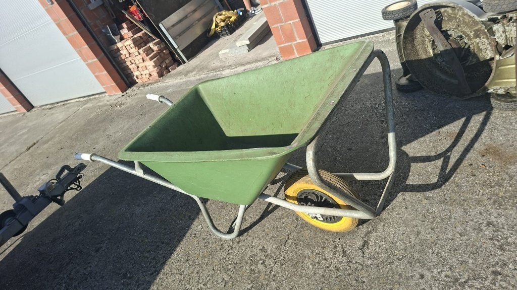 Grote kunststof kruiwagen, Tuin en Terras, Ophalen, Gebruikt, Handmatig, Eenwielig