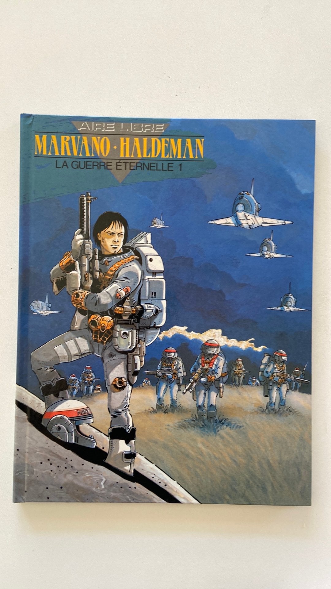 La guerre éternelle T1, Livres, Enlèvement, Comme neuf