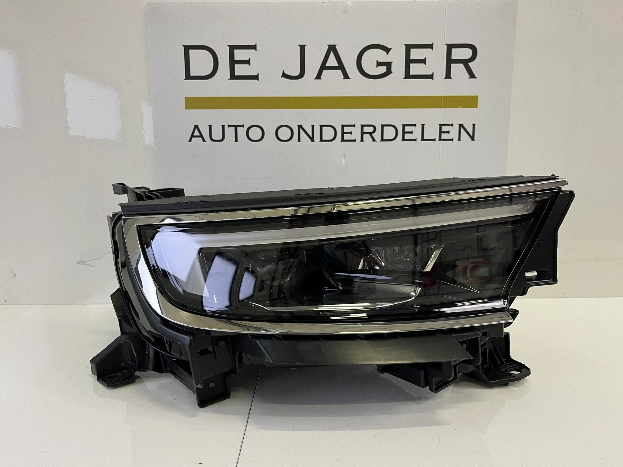 OPEL MOKKA II B LED KOPLAMP RECHTS 9834016680, Gebruikt, Opel Automobile GmbH, Kontakt@opel-infoservice.de, Opel